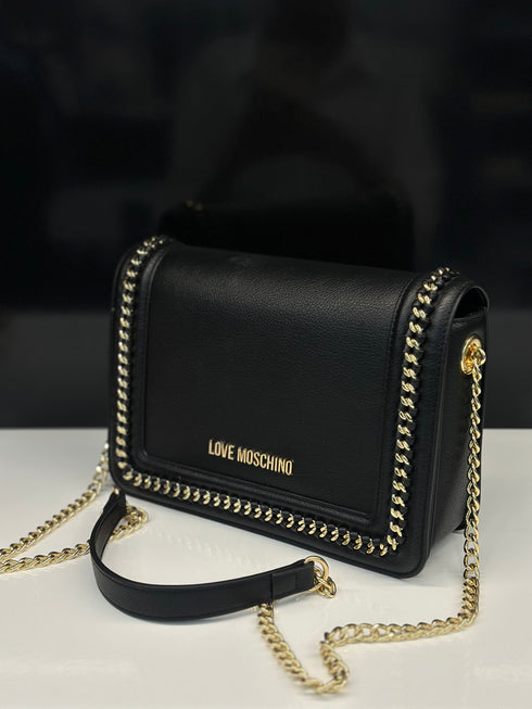 Love Moschino