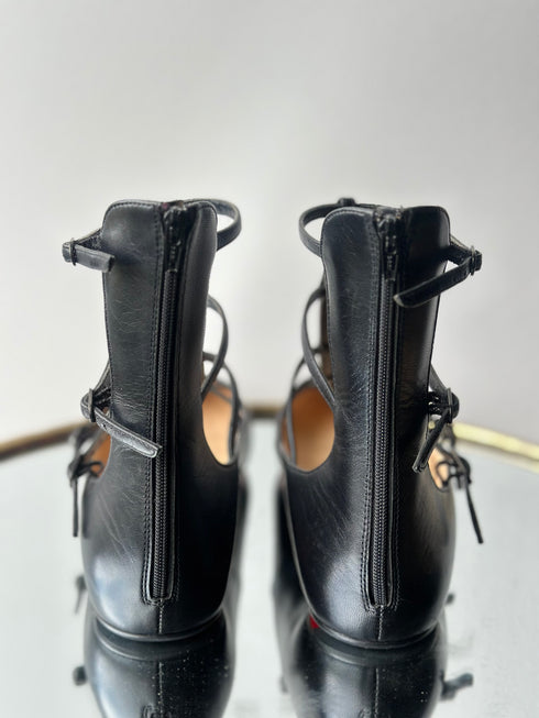 CHRISTIAN LOUBOUTIN TOERLESS MUSE FLATS