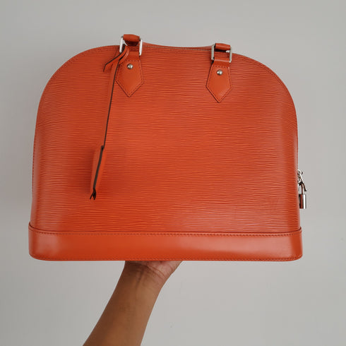 Louis Vuitton Epi Alma
