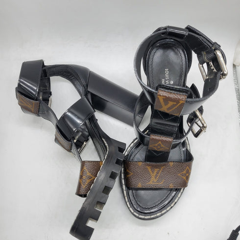 Louis Vuitton Star Trail sandle