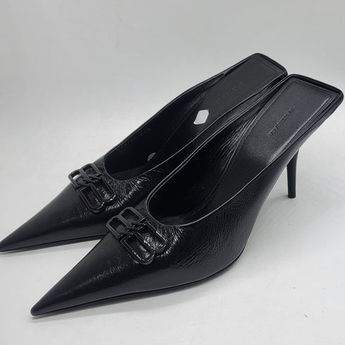 Balenciaga: Square Knife BB