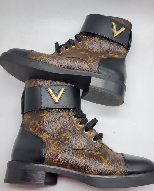 Louis Vuitton :Wonderland Booties