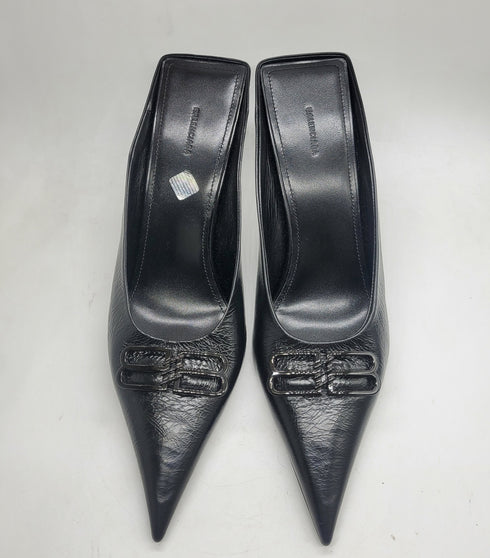 Balenciaga: Square Knife BB