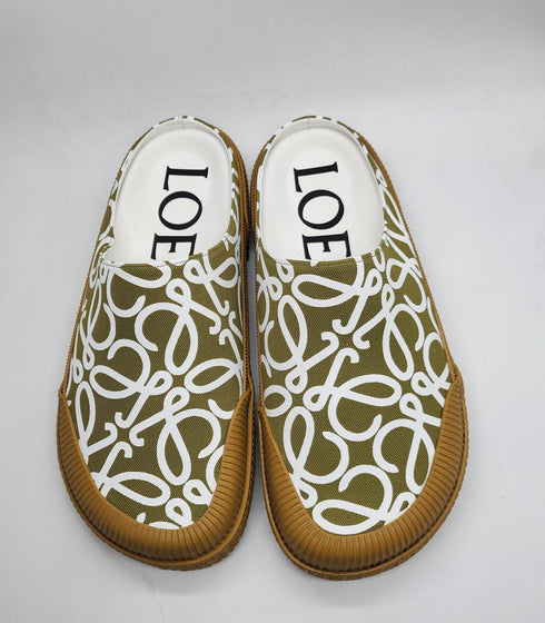 Loewe slip on