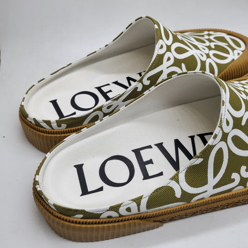 Loewe slip on