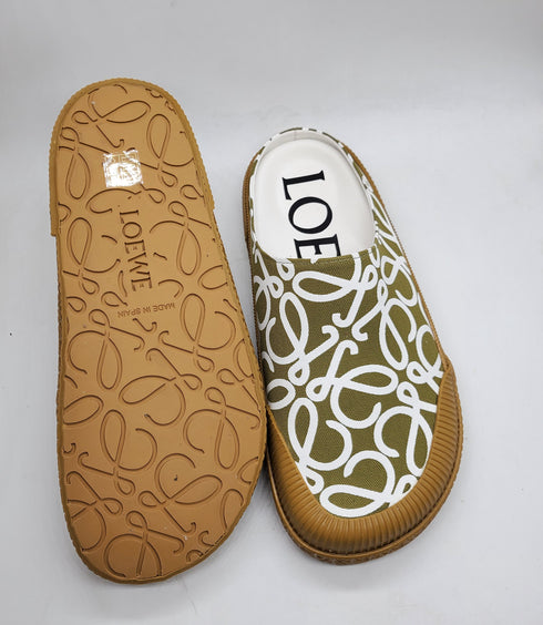 Loewe slip on