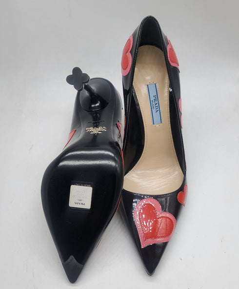 Prada :Patent heart Pumps